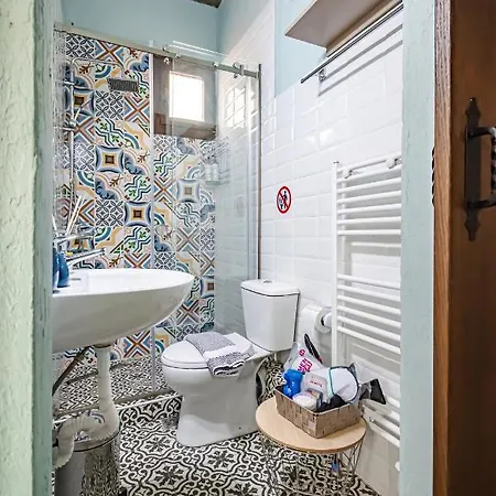 One Salonica Deluxe 1